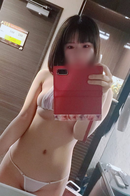 荒木さき（24）写真